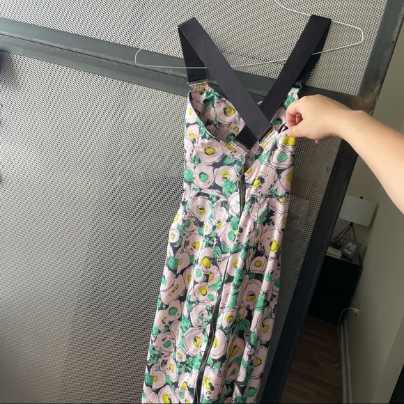 Designer pink floral dress - Picture 5 of 6